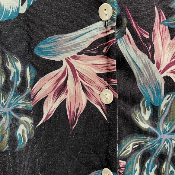 BEACH RIOT shirt & pant set - Picture 2 of 3